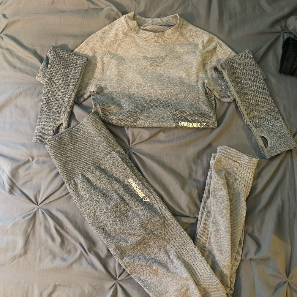 Gray ombré gymshark dupe set
